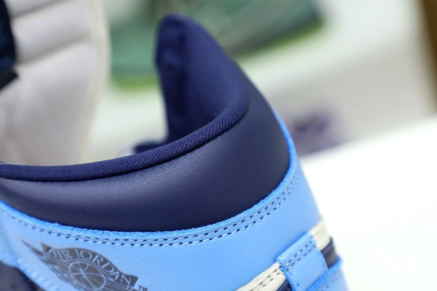 AIR RETRO 'OBSIDIAN' HIGH JORDAN OG 1 0727